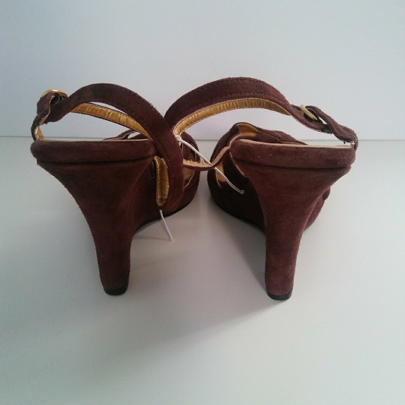 Max de Carlo Suede Leather Ankle Strap Wedges - Picture 6 of 8